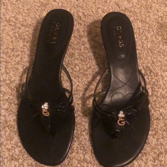 Shoes - Guess Kitten Heels